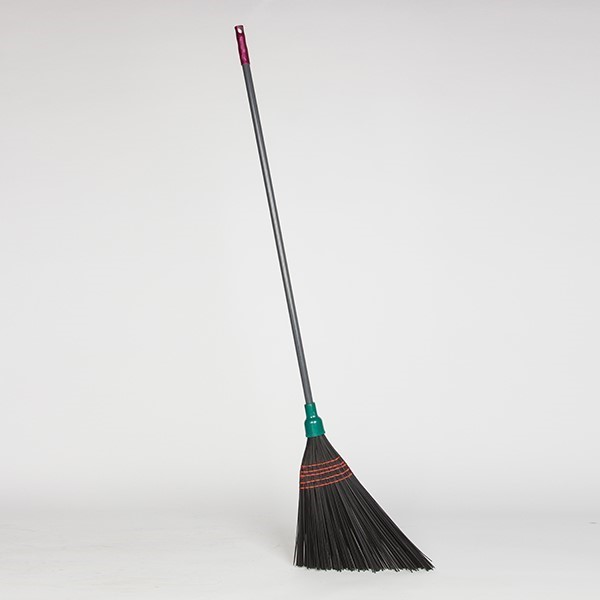 Broom 004-3806