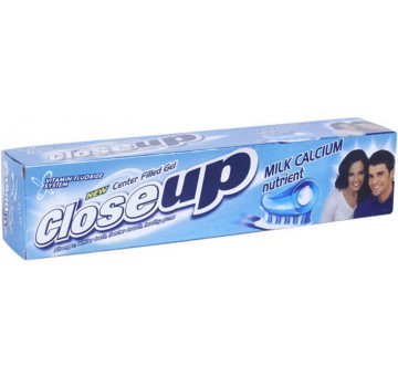 Close Up Milk Calcium Toothpaste 65G